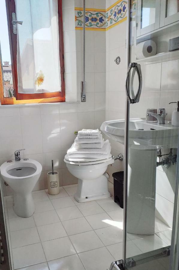 Guest House Edera San Gimignano Bagian luar foto